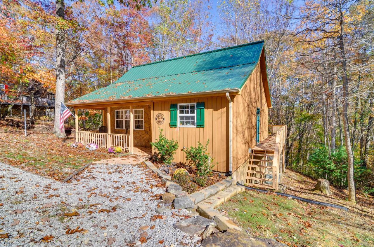 Burnside Resort Cabin With Hot Tub And Outdoor Spots! Dış mekan fotoğraf