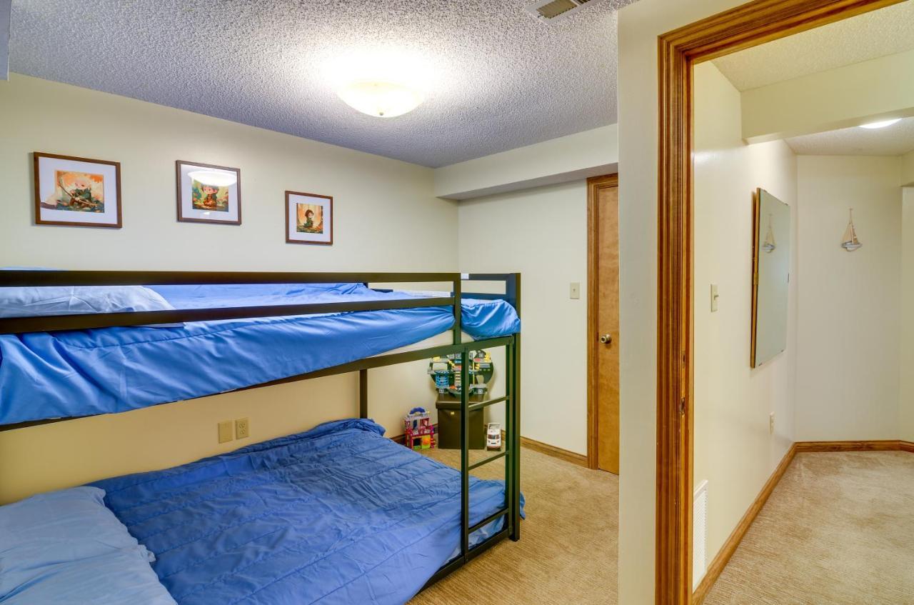 Burnside Resort Cabin With Hot Tub And Outdoor Spots! Dış mekan fotoğraf
